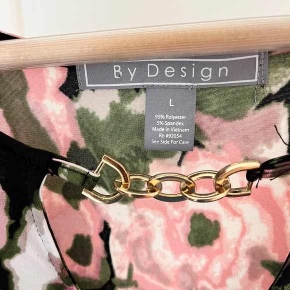 "By Design" Tank with Gold Chain Detail - Picture 4 of 5